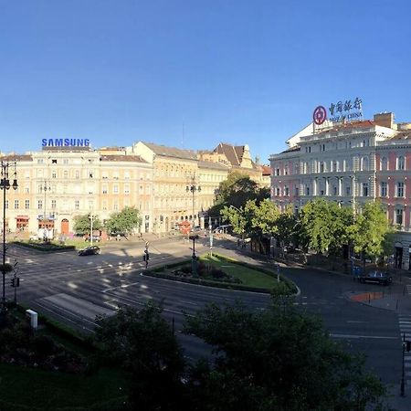 Renovated And Spacious Two-Bedroom Condo In Будапешт Екстер'єр фото